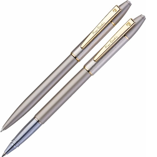 Pierre Cardin Effiel Tower Set of Executive Roller and Ball Pen